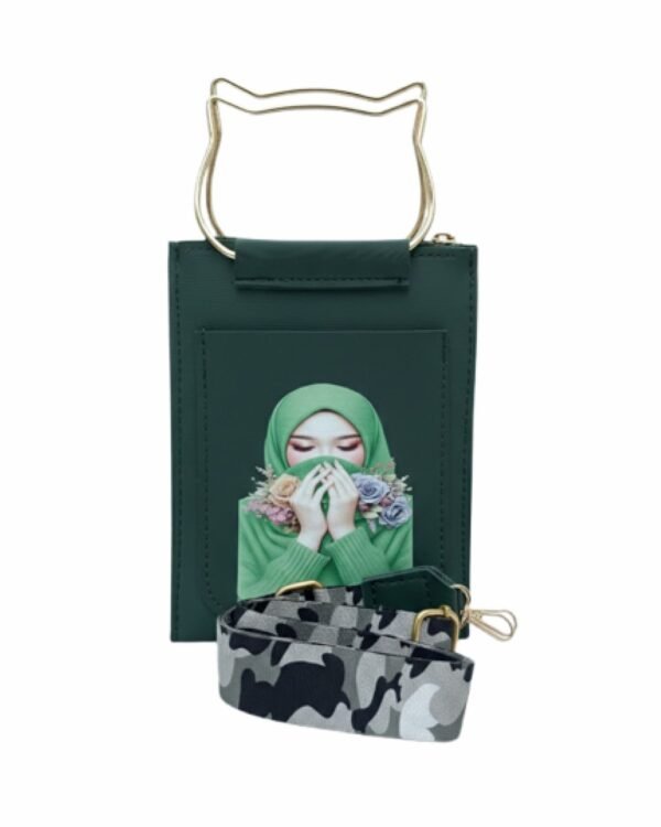 Aleen Emerald Charm